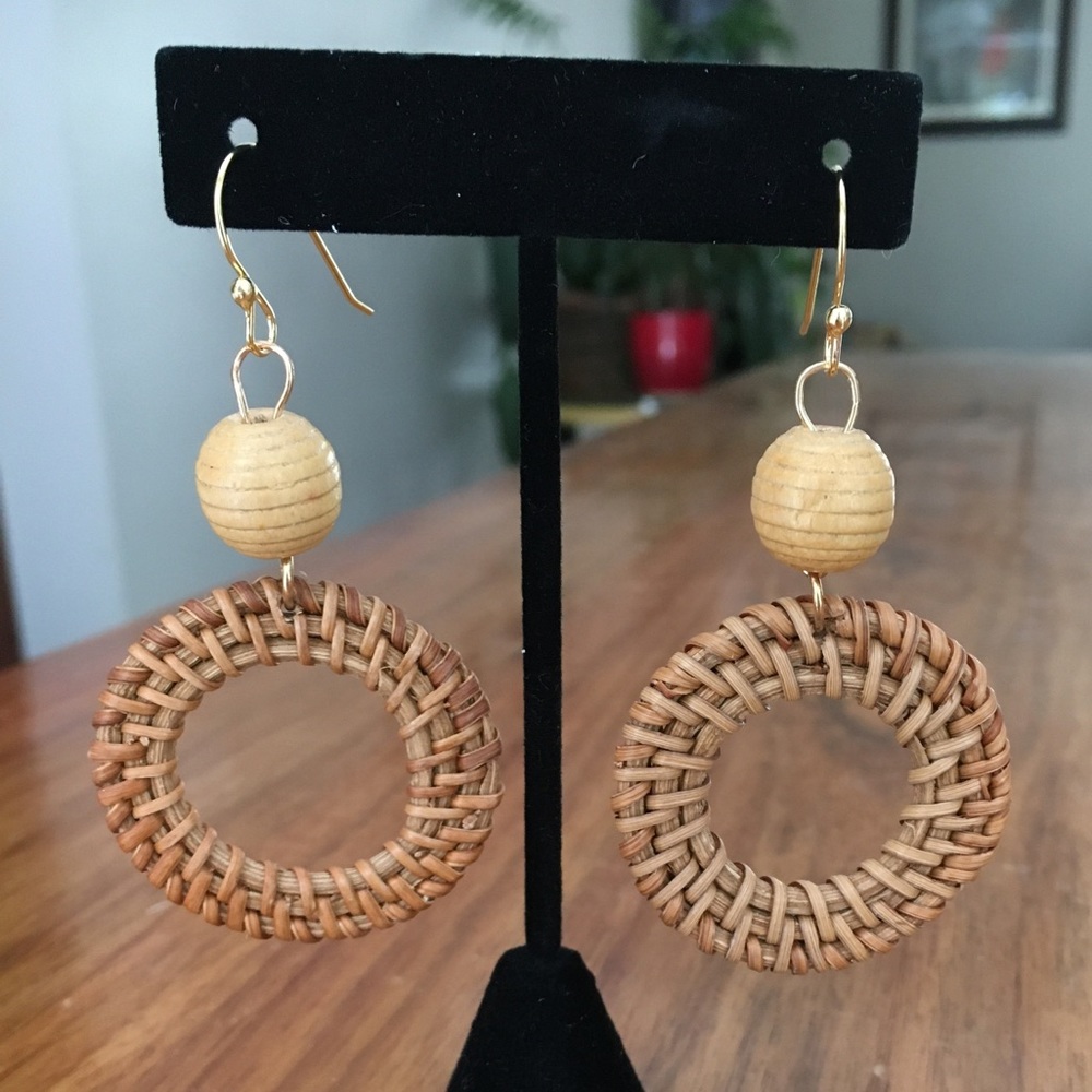 Brown circular earrings
